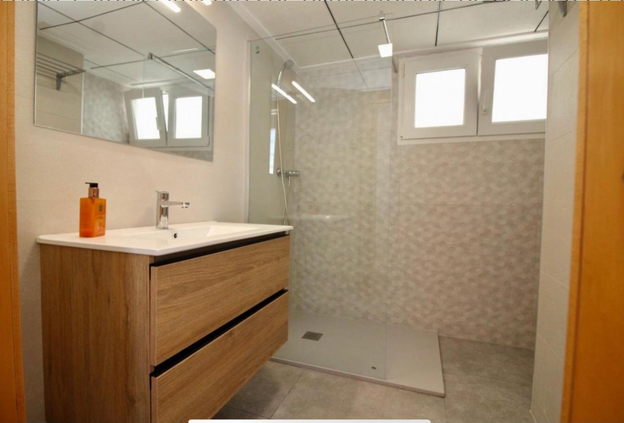 Lujoso Apartamento En 1ª Linea Recien Reformado Santa Pola Exteriör bild