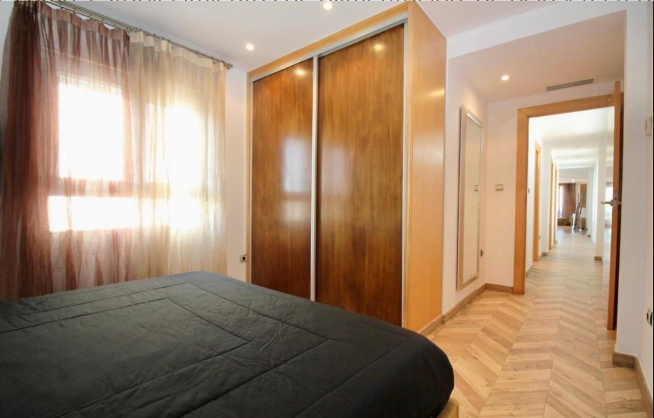 Lujoso Apartamento En 1ª Linea Recien Reformado Santa Pola Exteriör bild